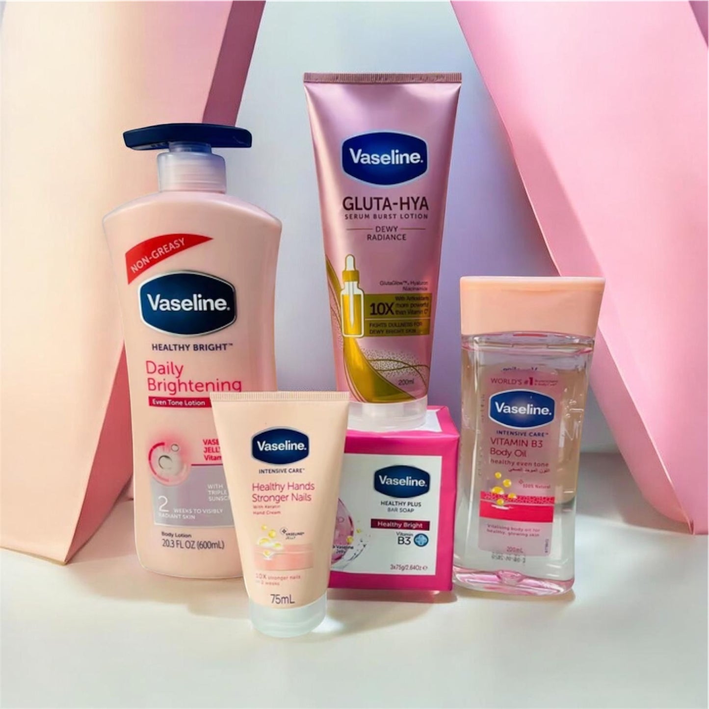 KIT VASELINE ÉCLAT, HYDRATATION & UNIFICATION DU TEINT