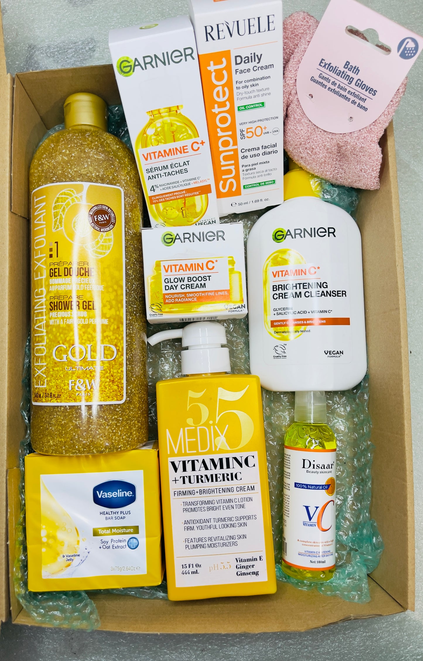 KIT ÉCLAT & UNIFICATION AU VITAMINE C – SOIN COMPLET VISAGE & CORPS